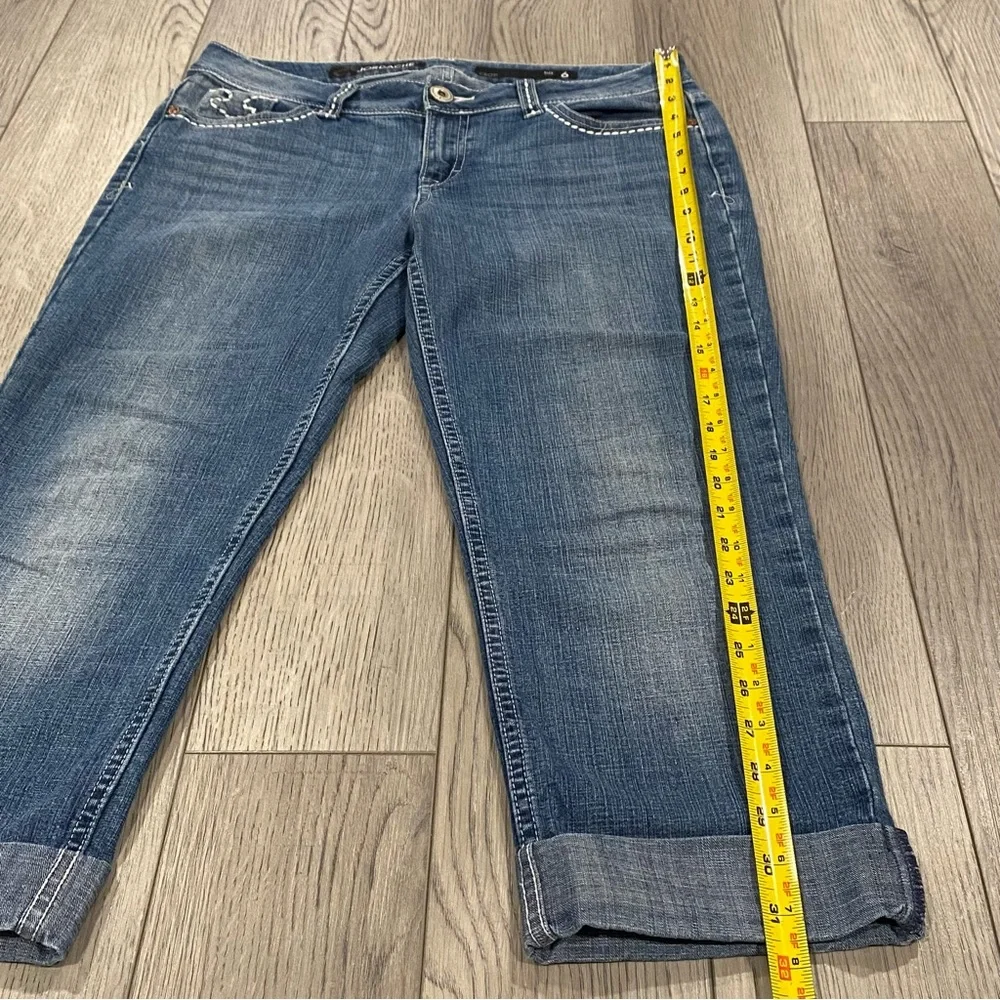 Jordache Jeans Skinny Cropped Women’s Size 6 MediumWash Denim Cuffed Hem Stretch - Picture 8 of 11